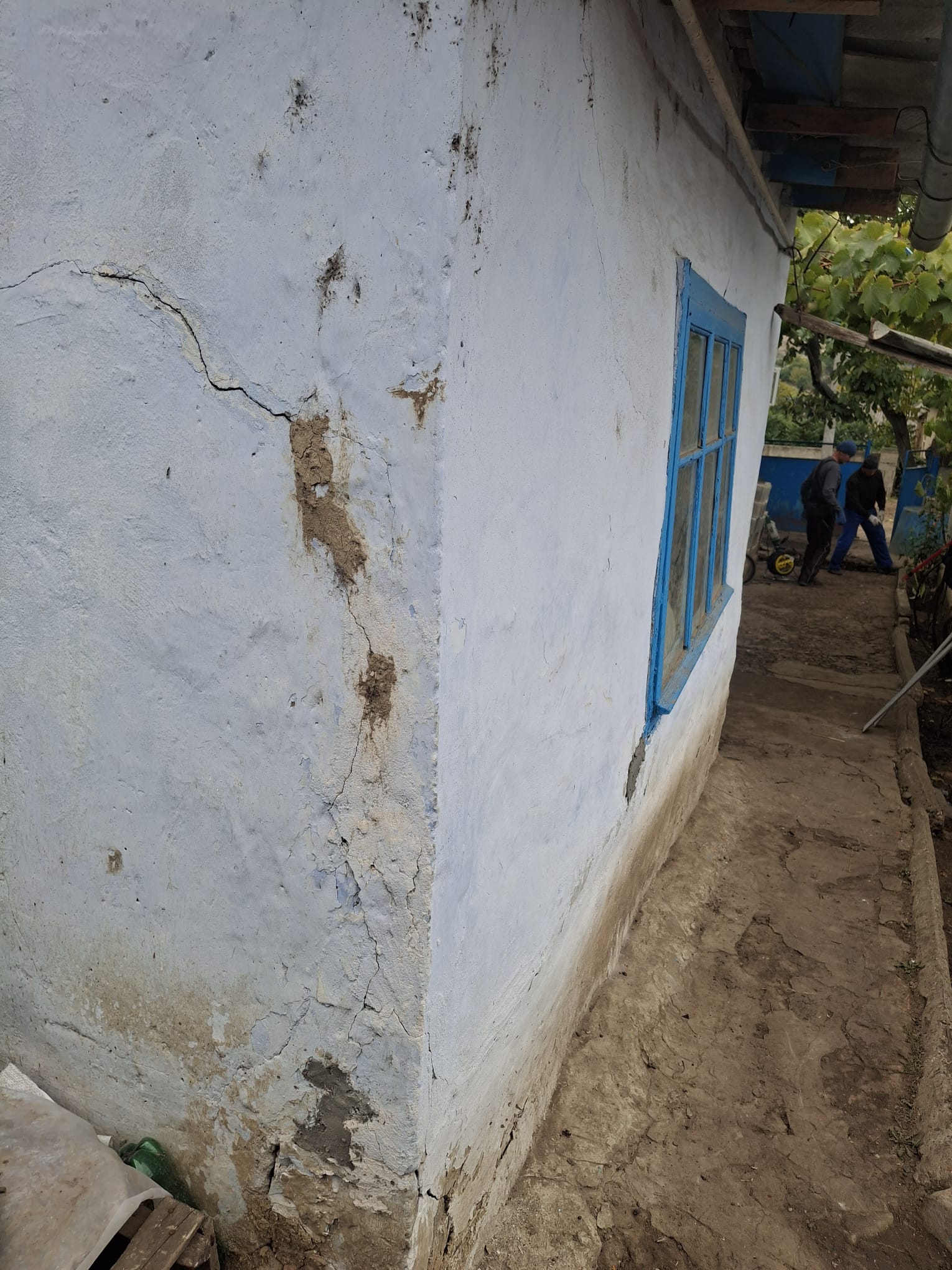 Работы по восстановлению дома